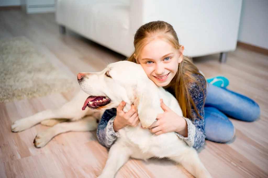 Argentine dogo pitbull mix with children